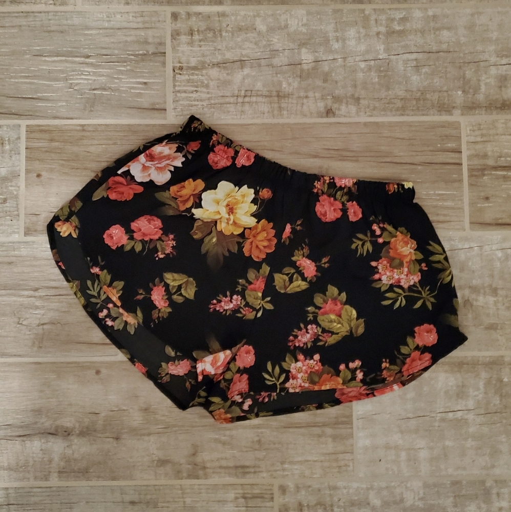 Floral Print Shorts💐